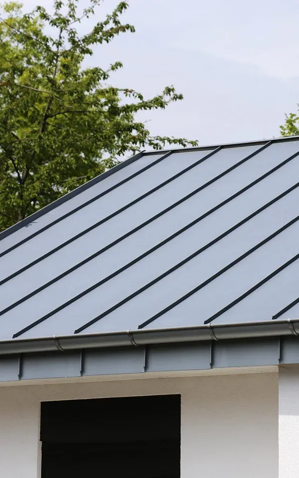 Englewood loped metal roof with parallel seams